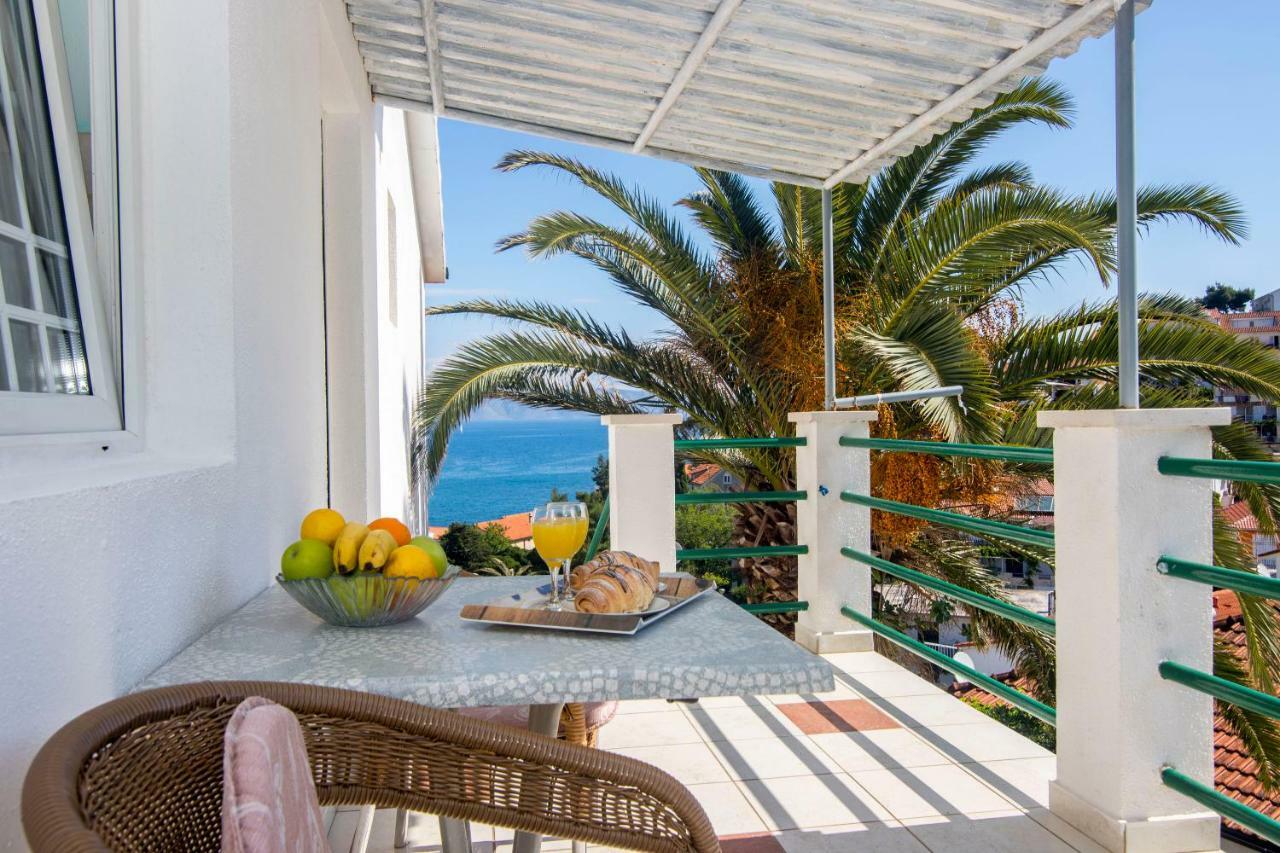 Apartments Palma Jelsa  Exterior foto